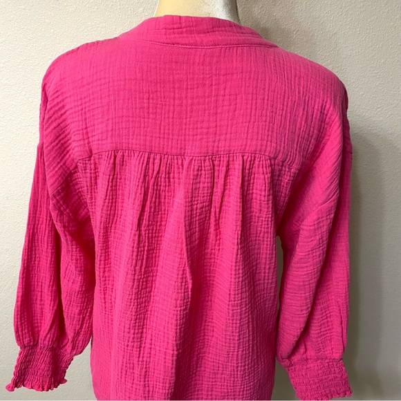 Evereve Eleanor Smocked Gauze Top Size Small - Picture 7 of 12
